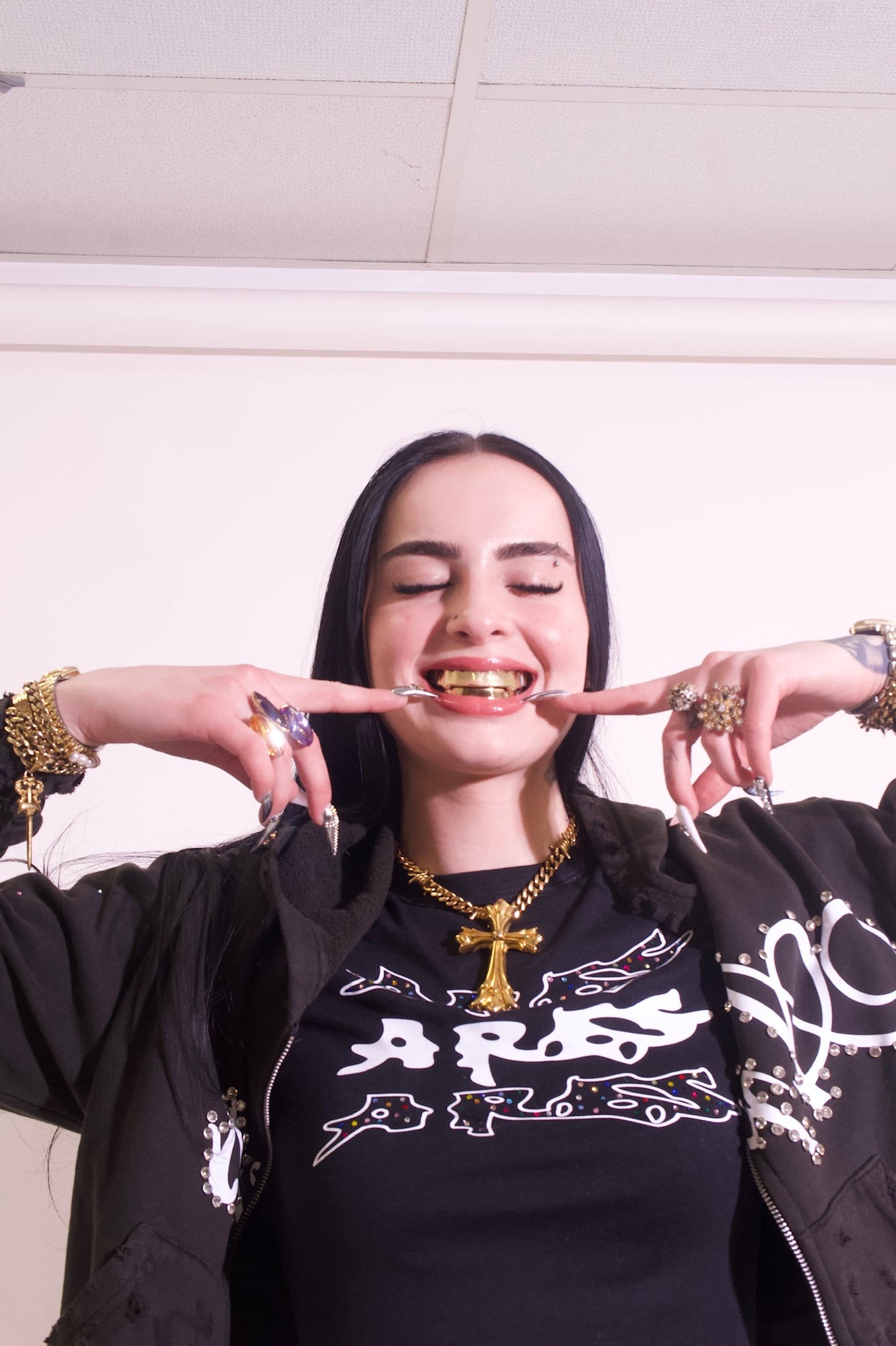 SINNERS Cropped Zip up